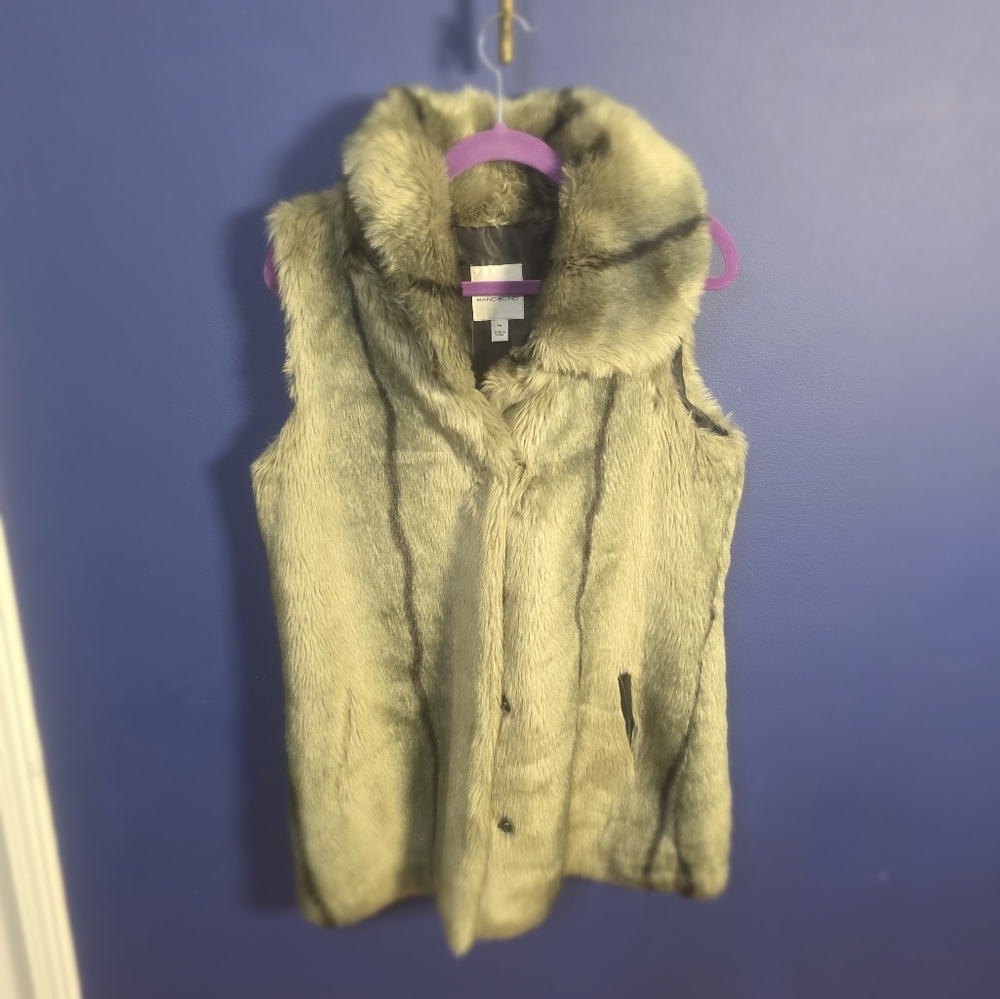 BANDOLINO Size M Sleeveless Gloria Pockets Boho Hippie vest faux  fur